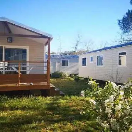 Mobilhome 4 Etoiles - Piscine - Eecabe Holiday home *
